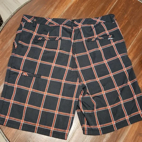 Rip Curl Black and Red Plaid Golf Shorts (0747) - Picture 2 of 6